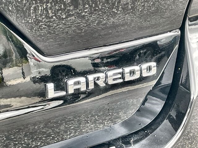 2023 Jeep Grand Cherokee Laredo X